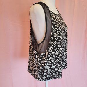 🖤 Geometric Black and White Tank Top